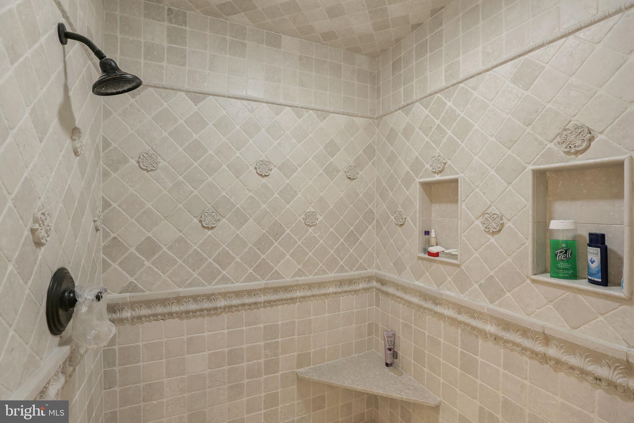 POTOMAC CREST - Residential