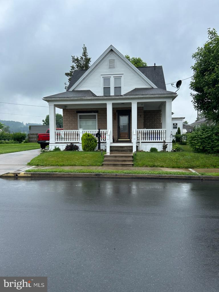 This two story home is located in the heart of Lewistown. Main Floor consists of a Living Room, Dining Room, Kitchen, 1/2 Bath, A Full Bath, Family Room, and Utility Room, 2nd entrance allows for a possible in-law suite, 3 Bedrooms and Full Bath on second floor. Larger Refinished Front Porch and Large Yard for outdoor activities. Easy access to main routes and amenities. This home has many updates and is a must see. Schedule your appointment today!