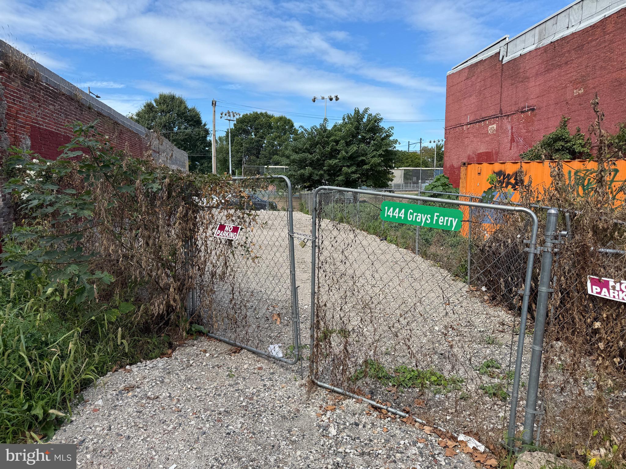 1444 GRAYS FERRY AVENUE