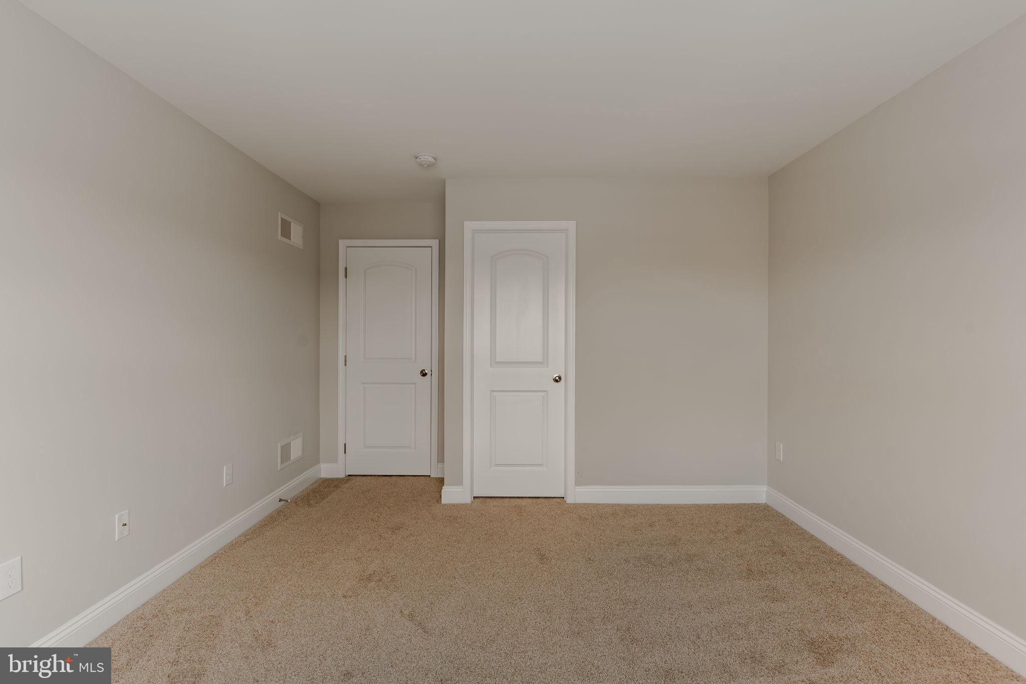 ROLLING MEADOWS - Residential