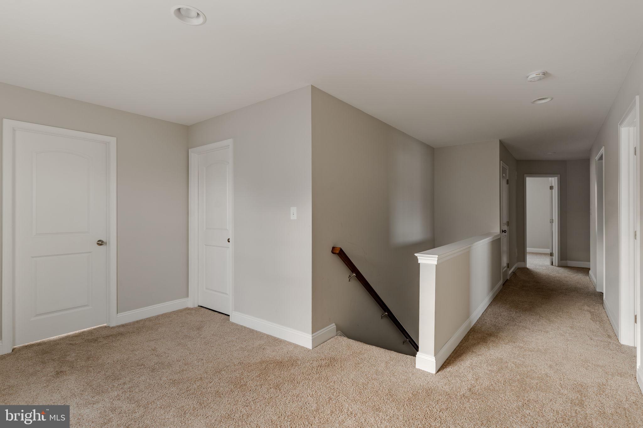 ROLLING MEADOWS - Residential