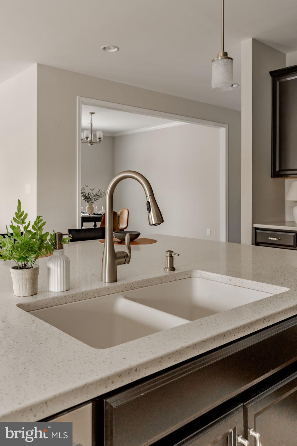 ROLLING MEADOWS - Residential