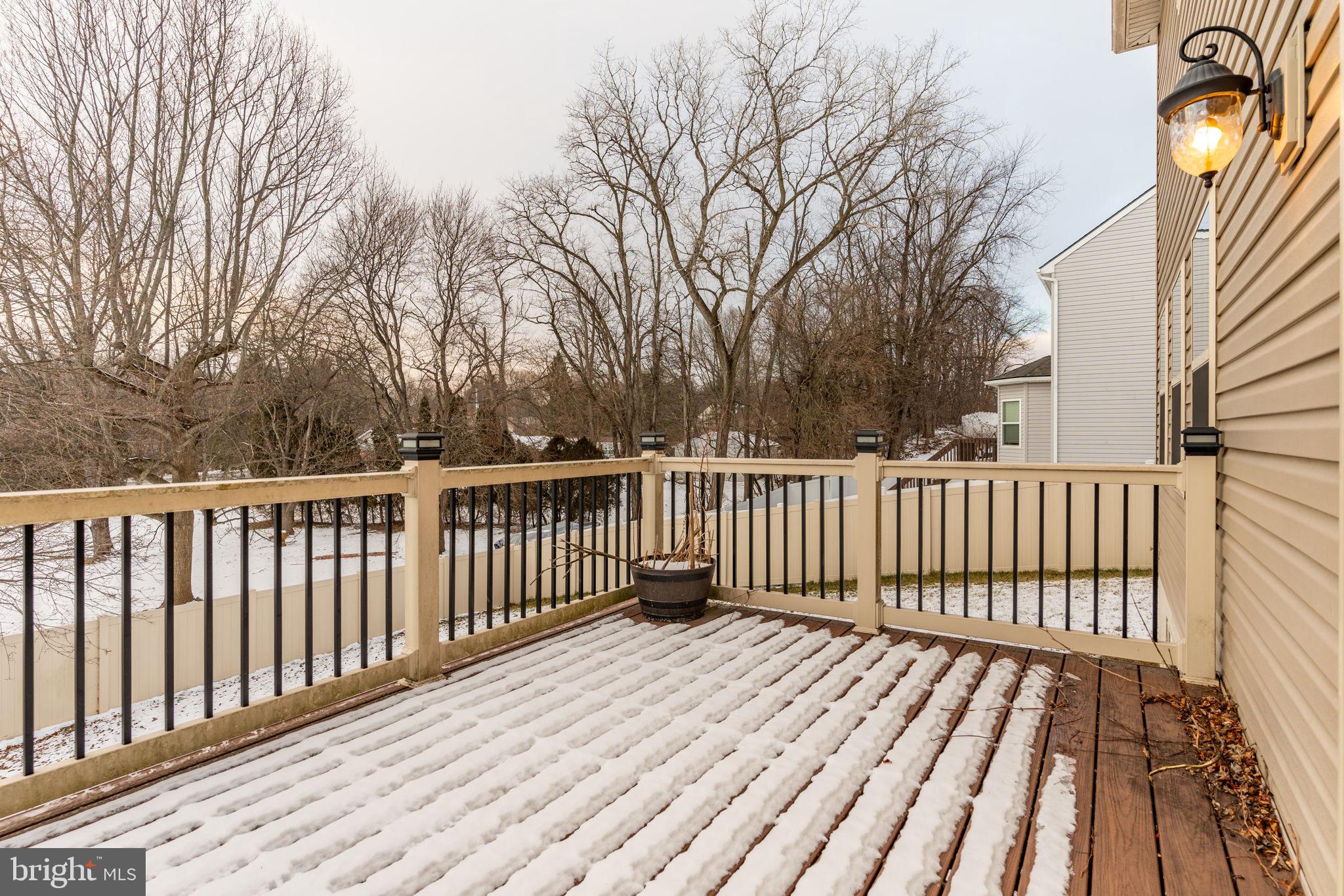 ROLLING MEADOWS - Residential