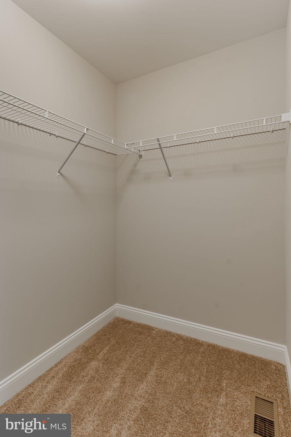 ROLLING MEADOWS - Residential