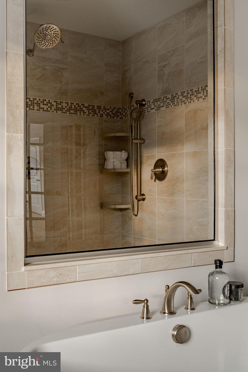 ROLLING MEADOWS - Residential