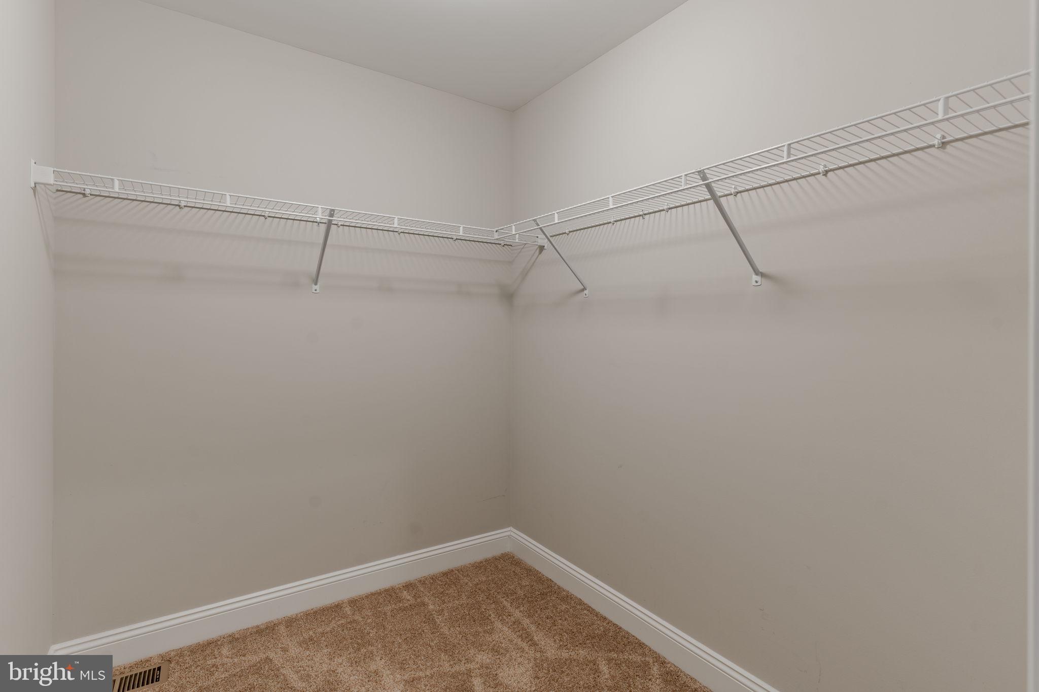 ROLLING MEADOWS - Residential