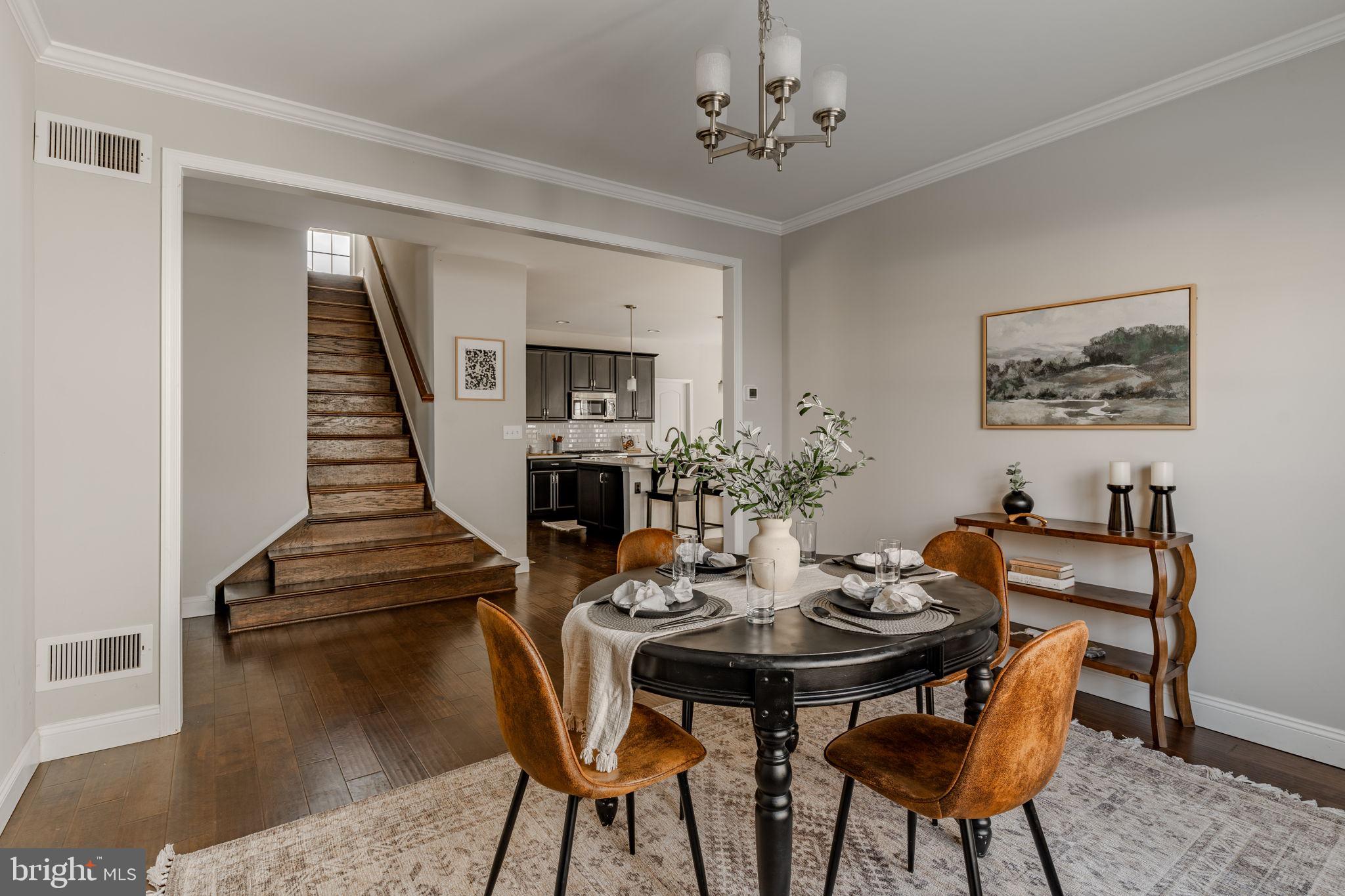 ROLLING MEADOWS - Residential