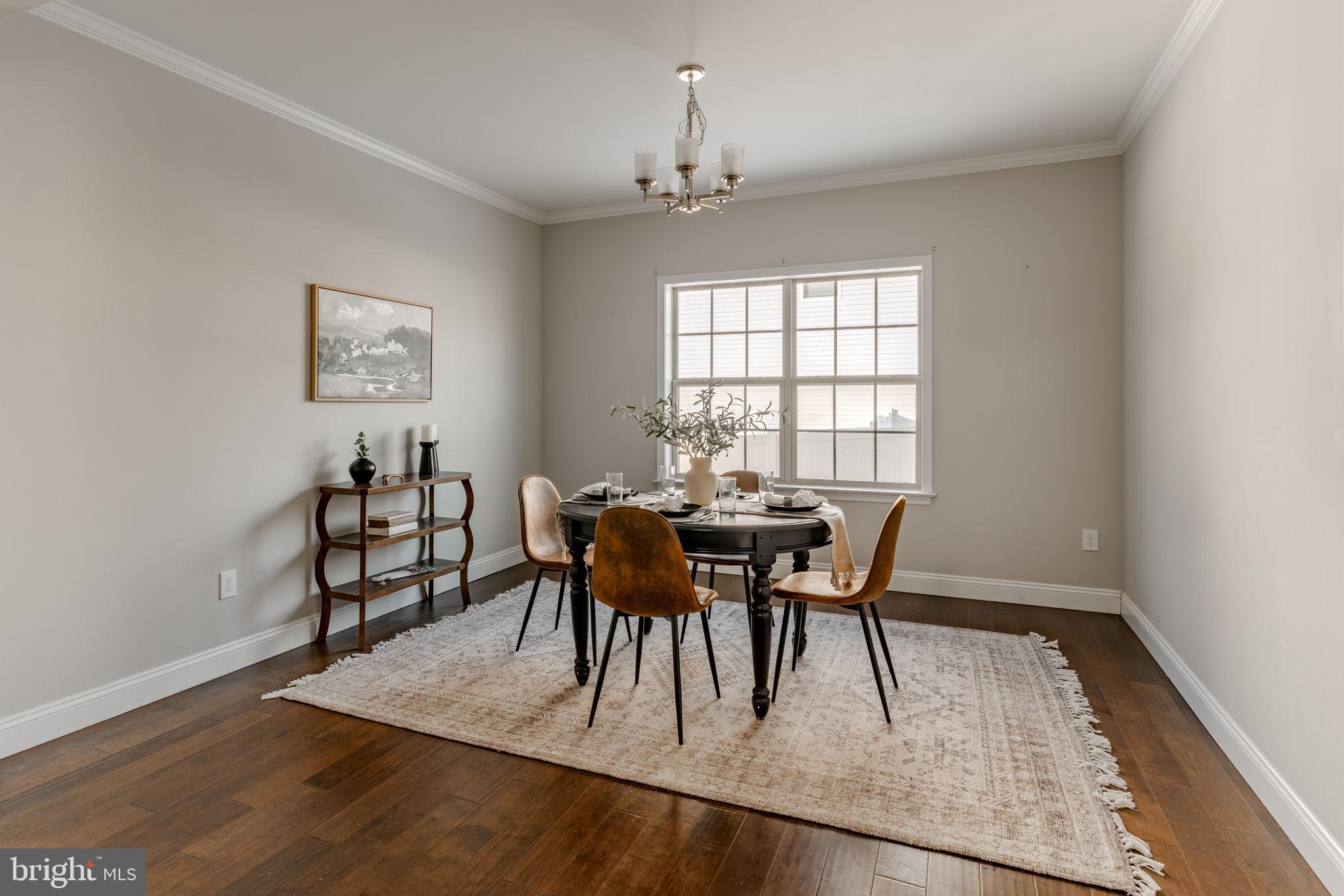 ROLLING MEADOWS - Residential