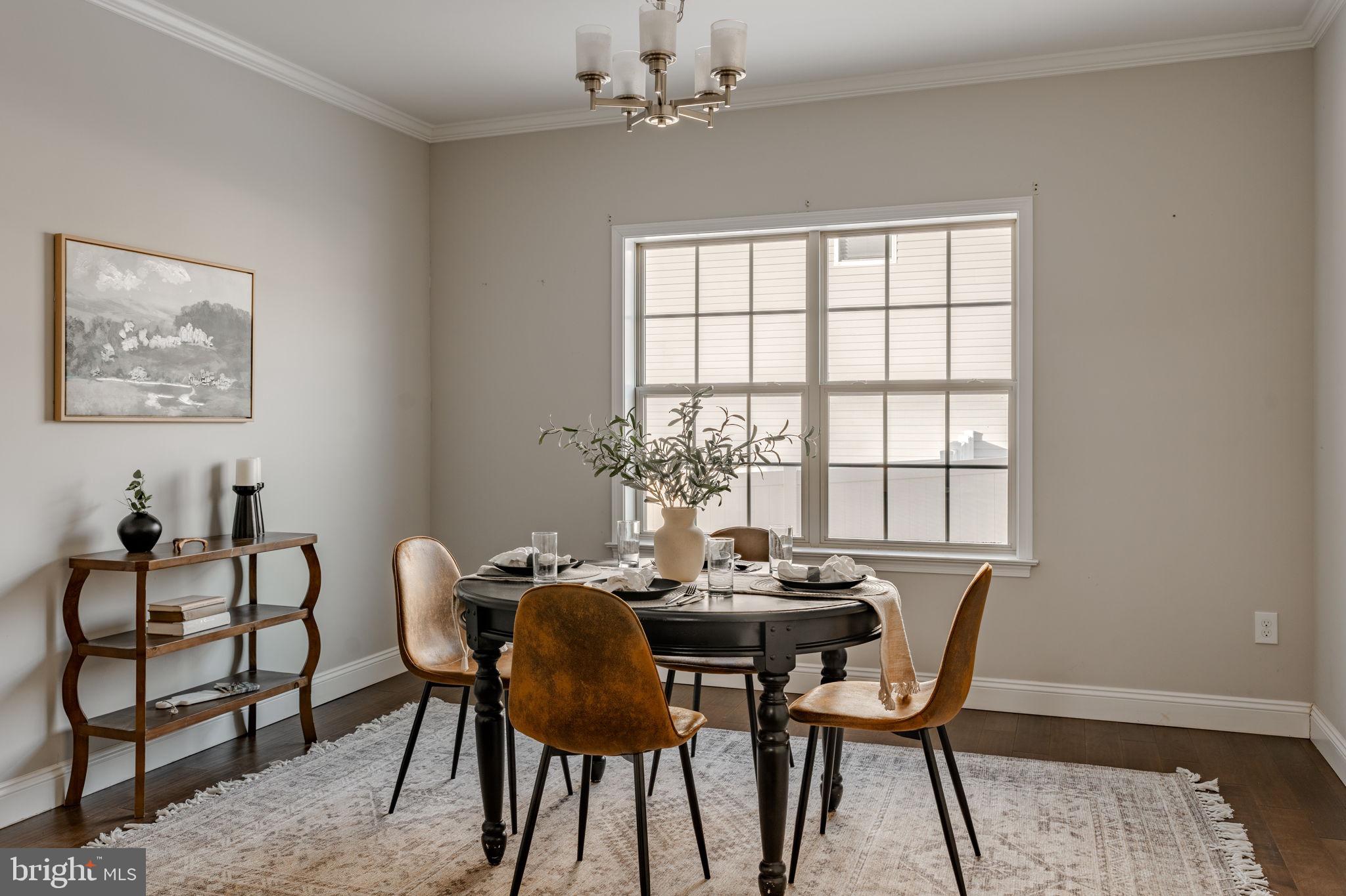 ROLLING MEADOWS - Residential