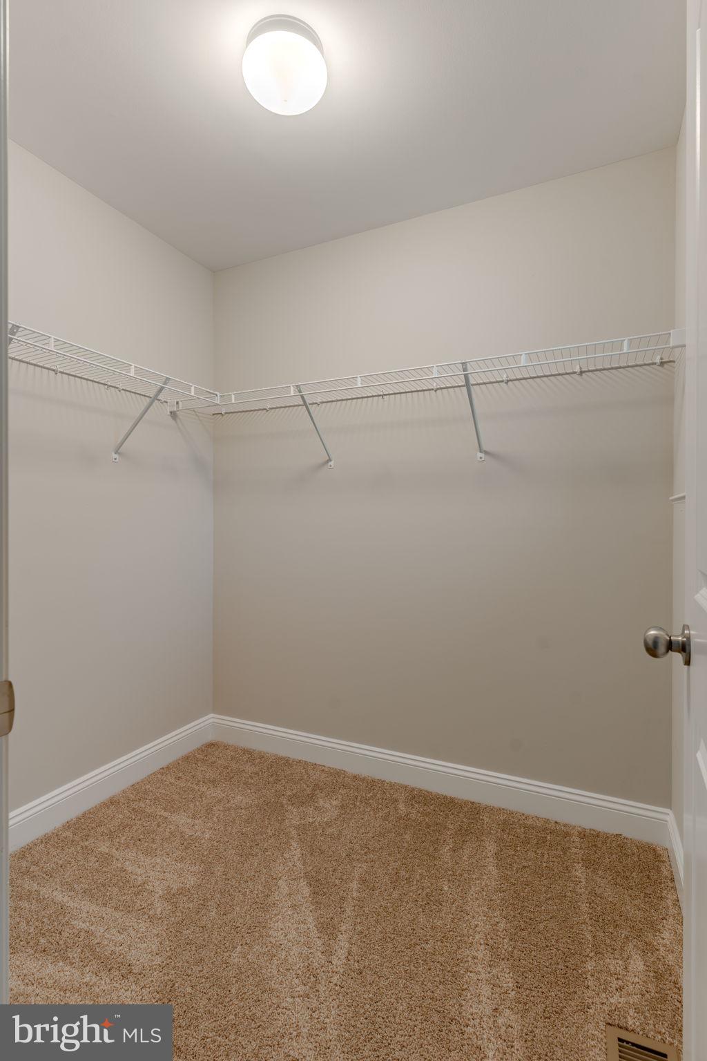 ROLLING MEADOWS - Residential