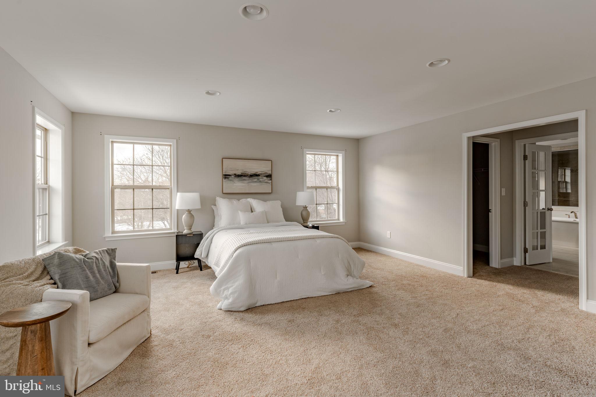 ROLLING MEADOWS - Residential