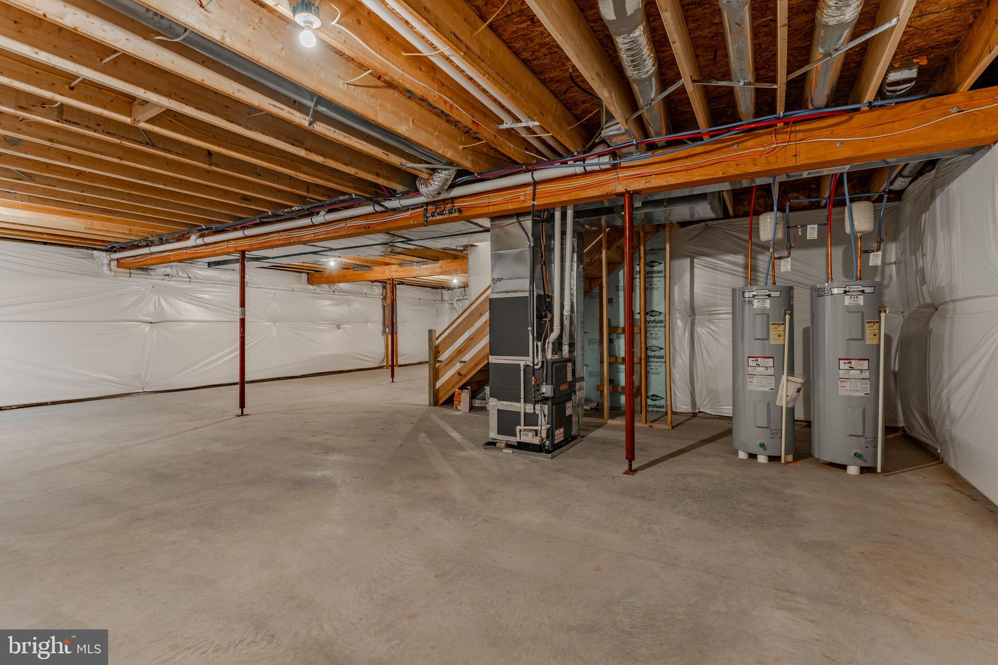 ROLLING MEADOWS - Residential