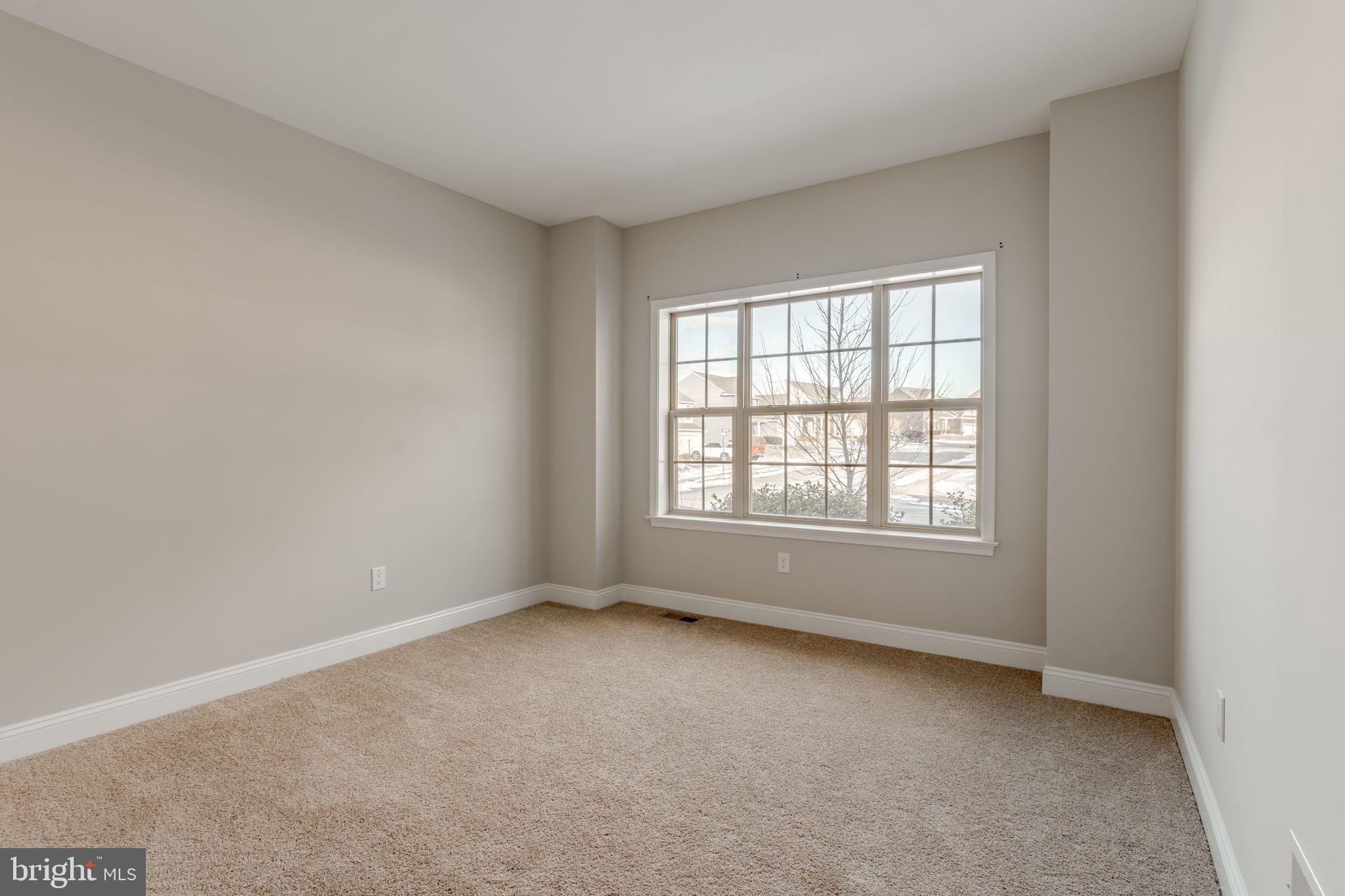 ROLLING MEADOWS - Residential