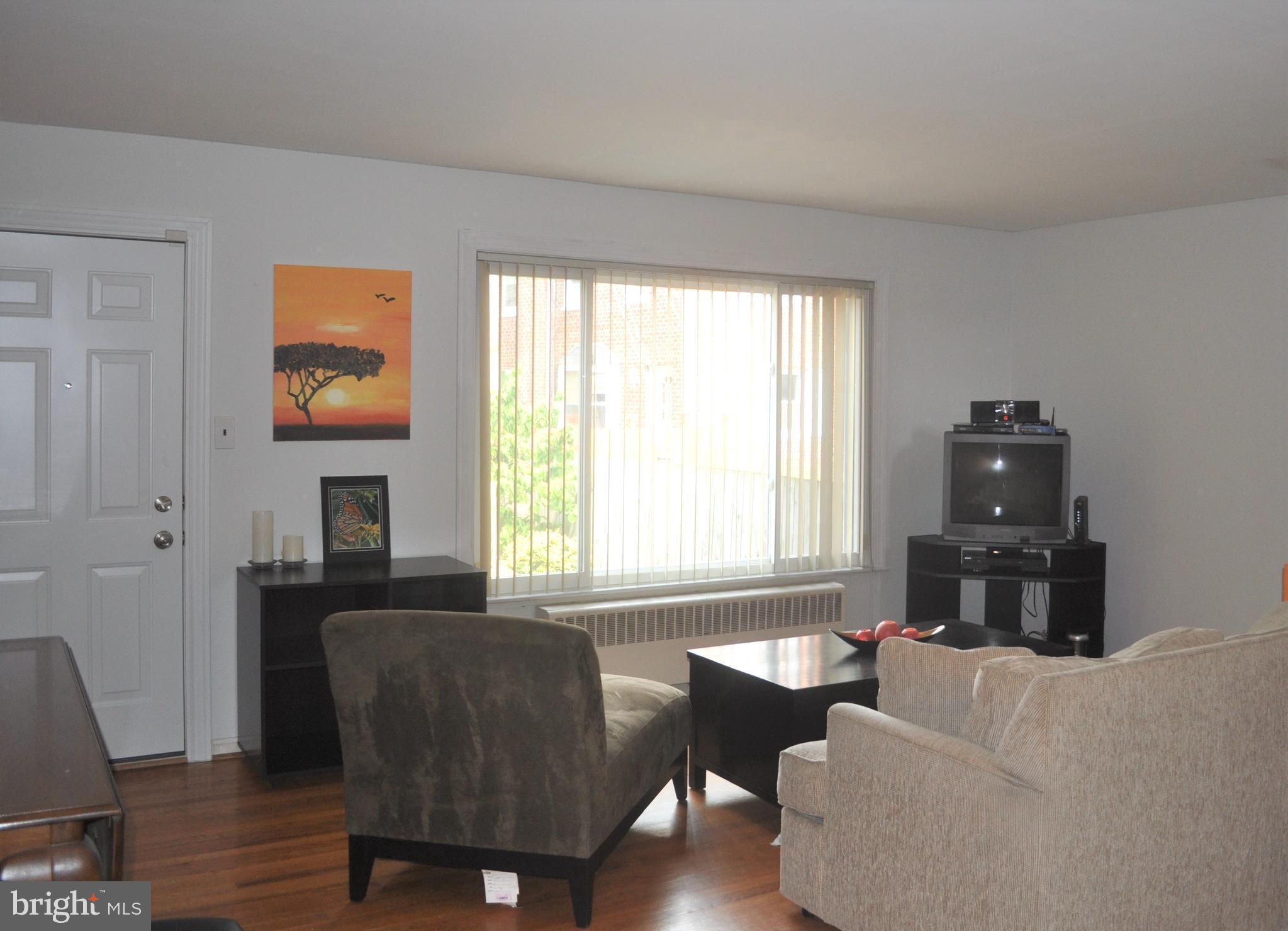 WARWICK VILLAGE - Residential Lease