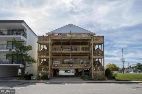 Condo For Sale - 17 143rd Street #301<br/> OCEAN CITY, MD 21842
