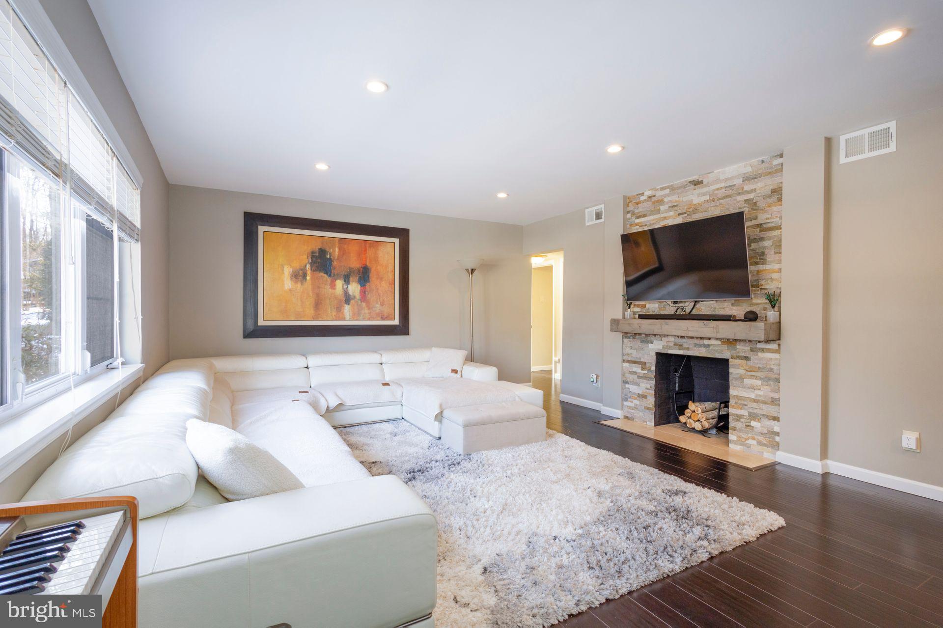 WYNDMOOR - Residential