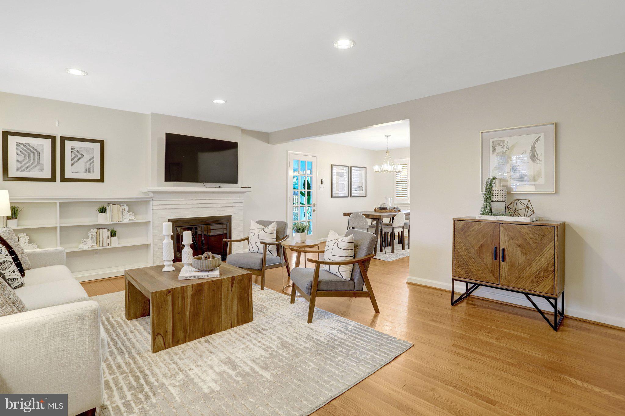 1121 WESTMORELAND ROAD