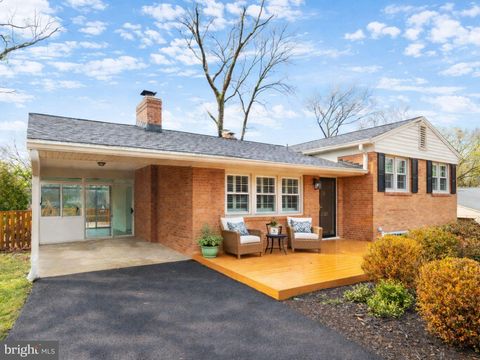 1121 WESTMORELAND ROAD ALEXANDRIA VA 22308