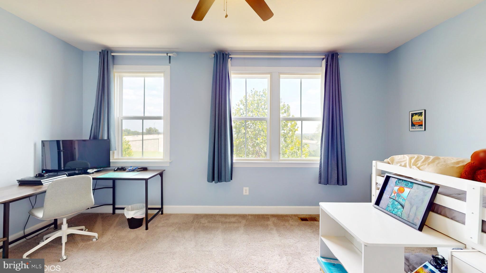 RIVERDALE PARK STATION - Residential