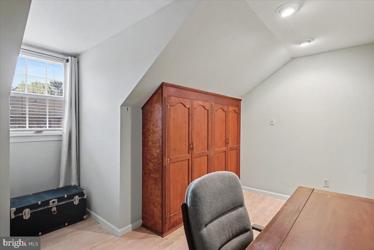 TEVERSALL - Residential