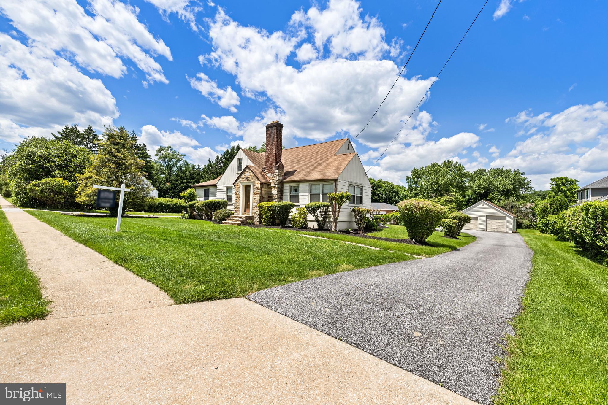 210 W TIMONIUM ROAD