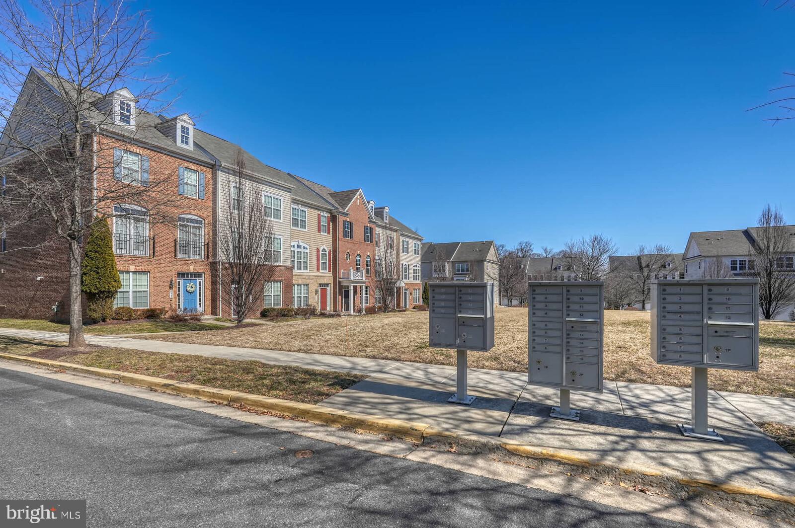SUMMERFIELD AT MORGAN ST - Residential