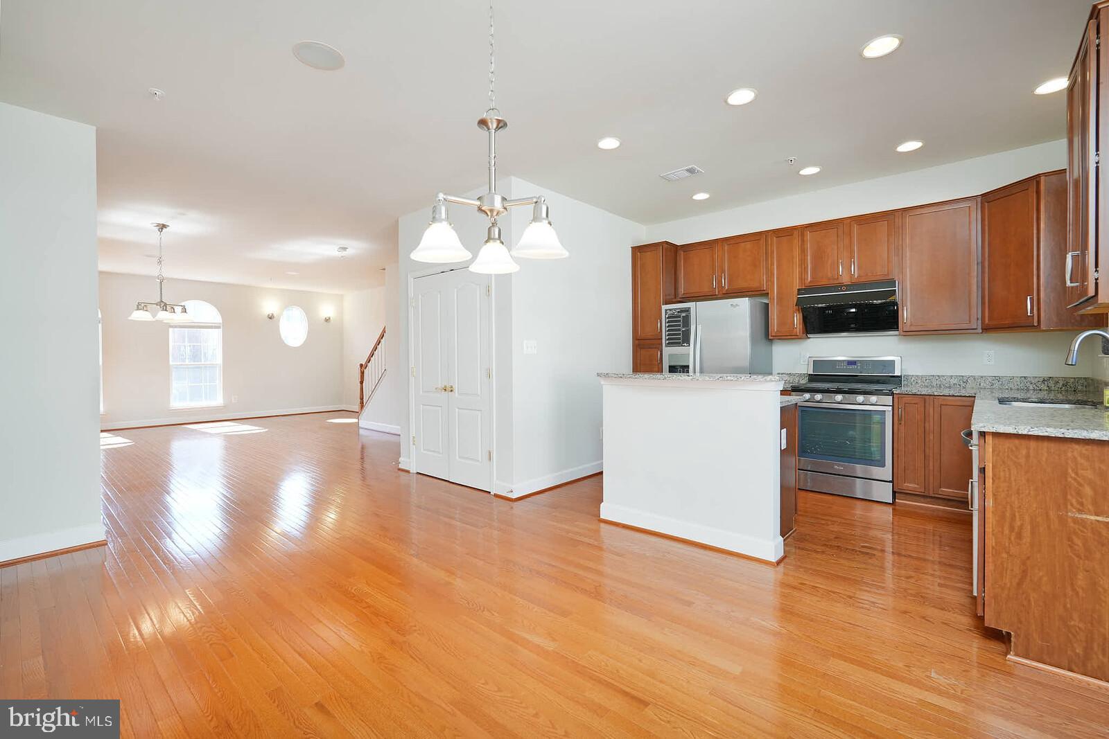 SUMMERFIELD AT MORGAN ST - Residential