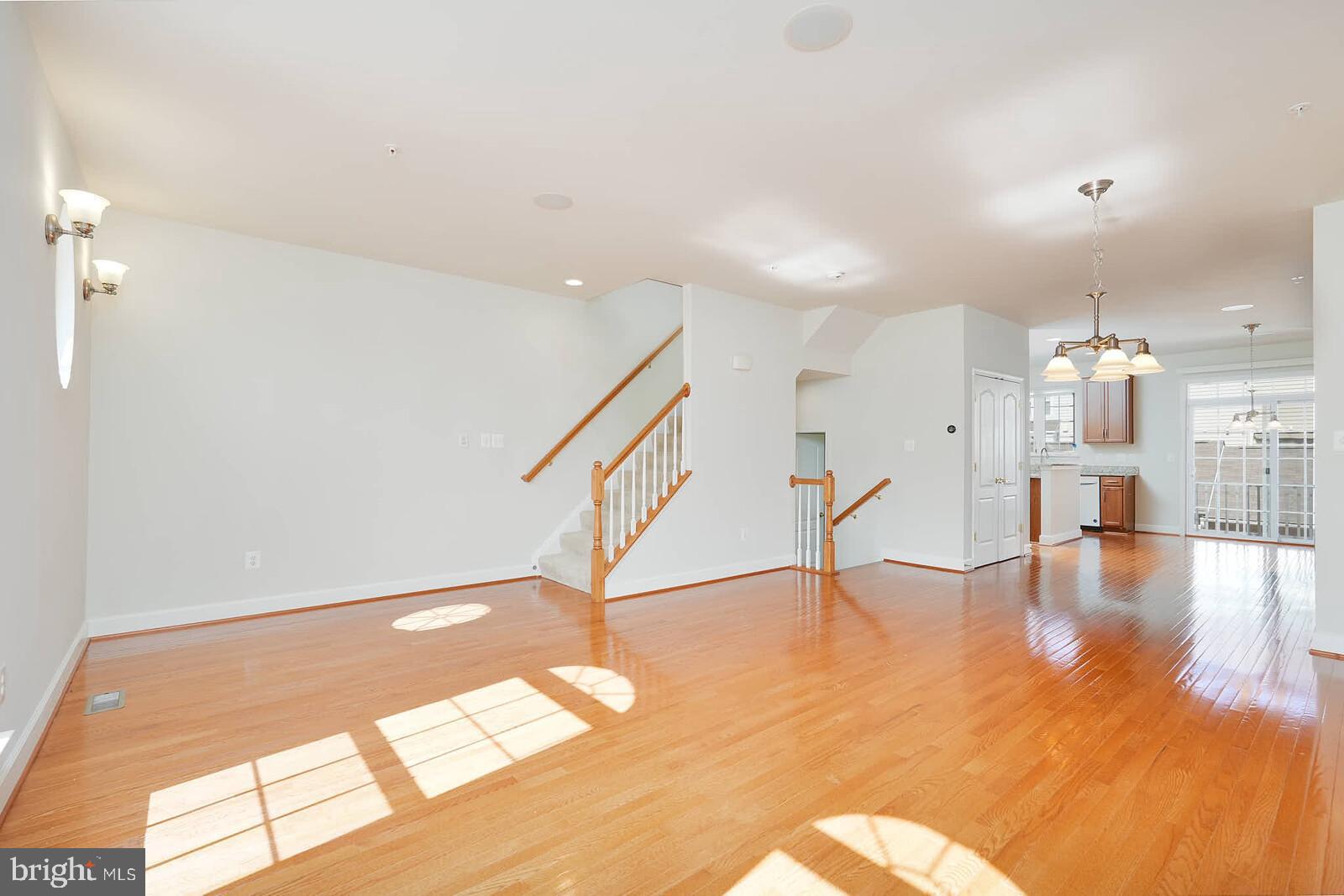 SUMMERFIELD AT MORGAN ST - Residential