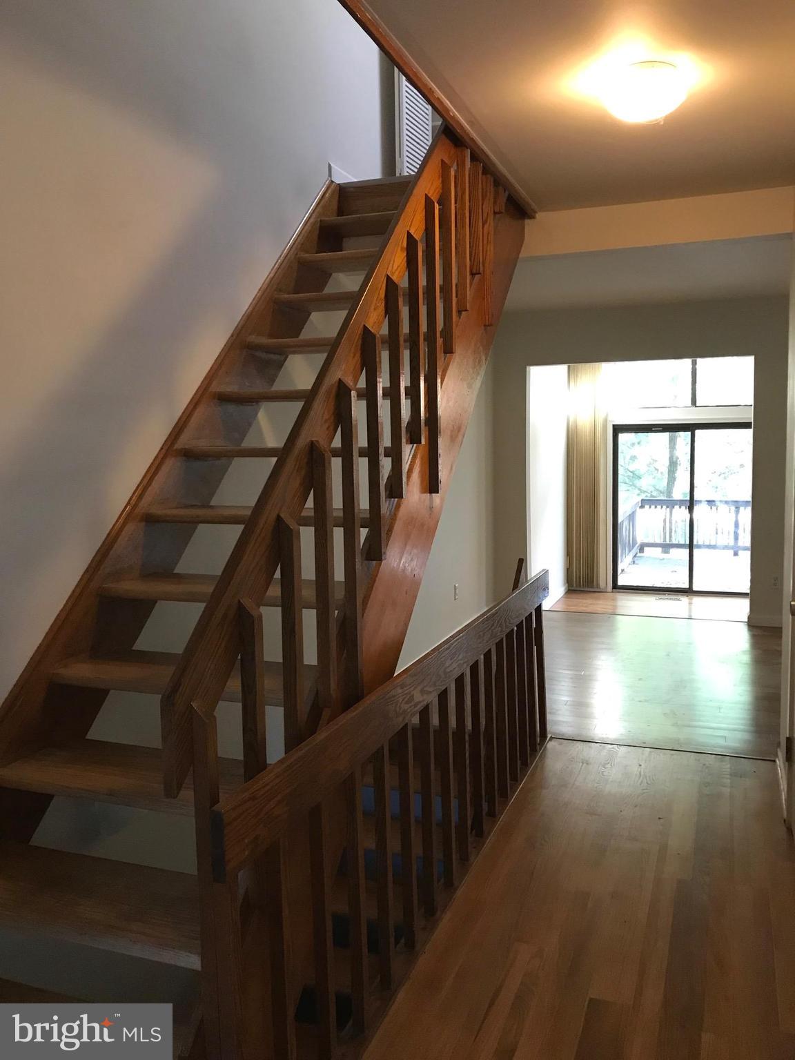 RESTON - Residential Lease