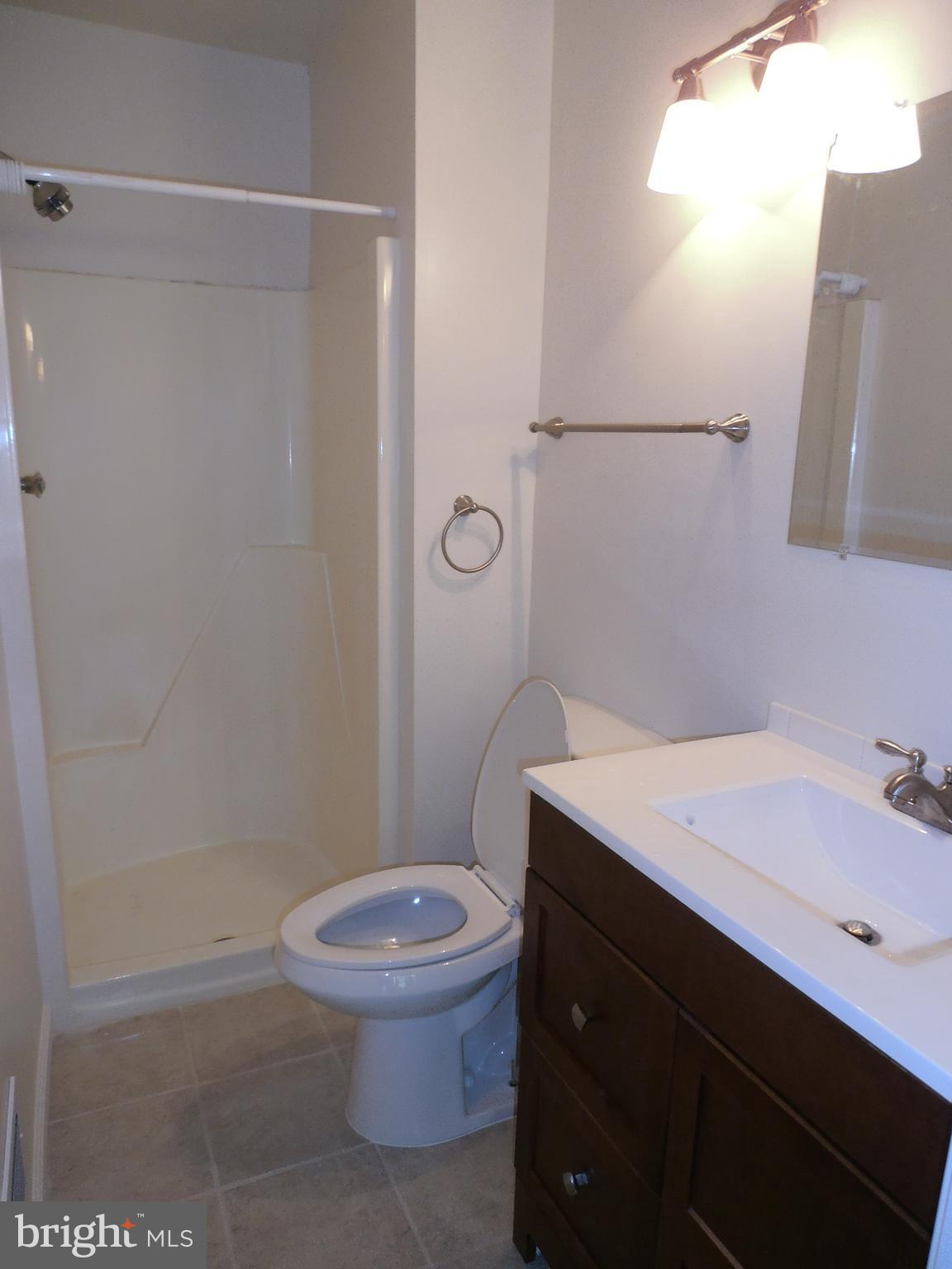 RESTON - Residential Lease