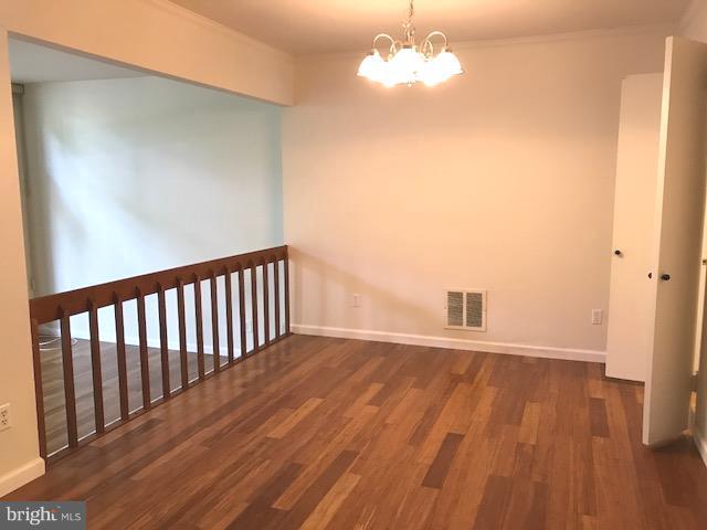 RESTON - Residential Lease