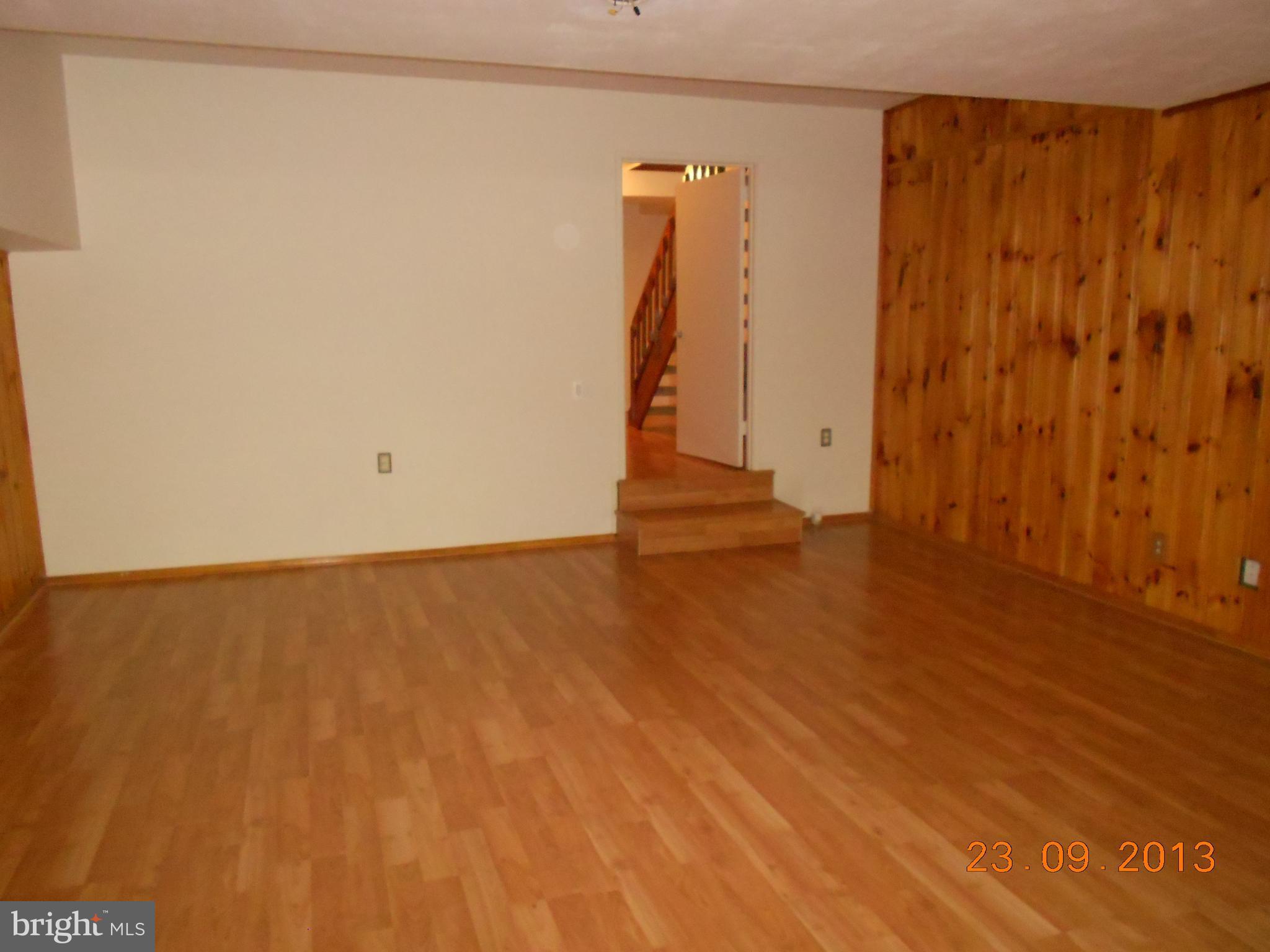 RESTON - Residential Lease