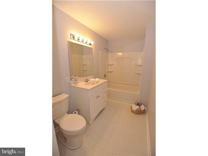 PHILADELPHIA (NORTHEAST) - Residential