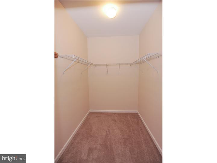 PHILADELPHIA (NORTHEAST) - Residential