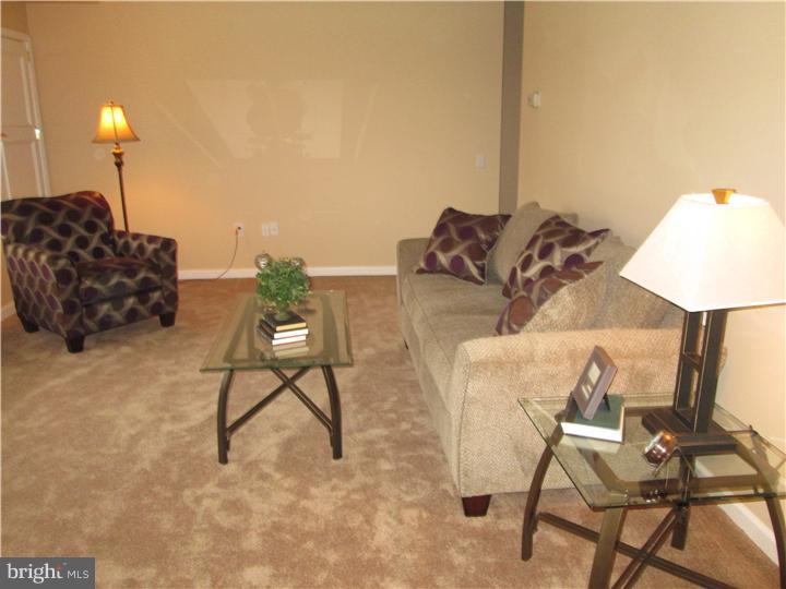 PHILADELPHIA (NORTHEAST) - Residential