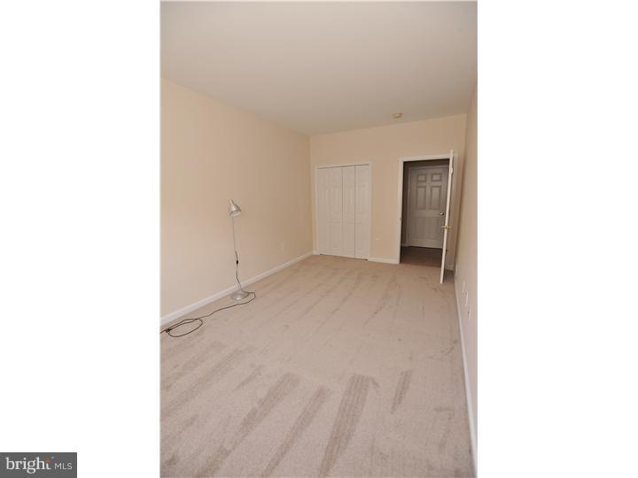 PHILADELPHIA (NORTHEAST) - Residential