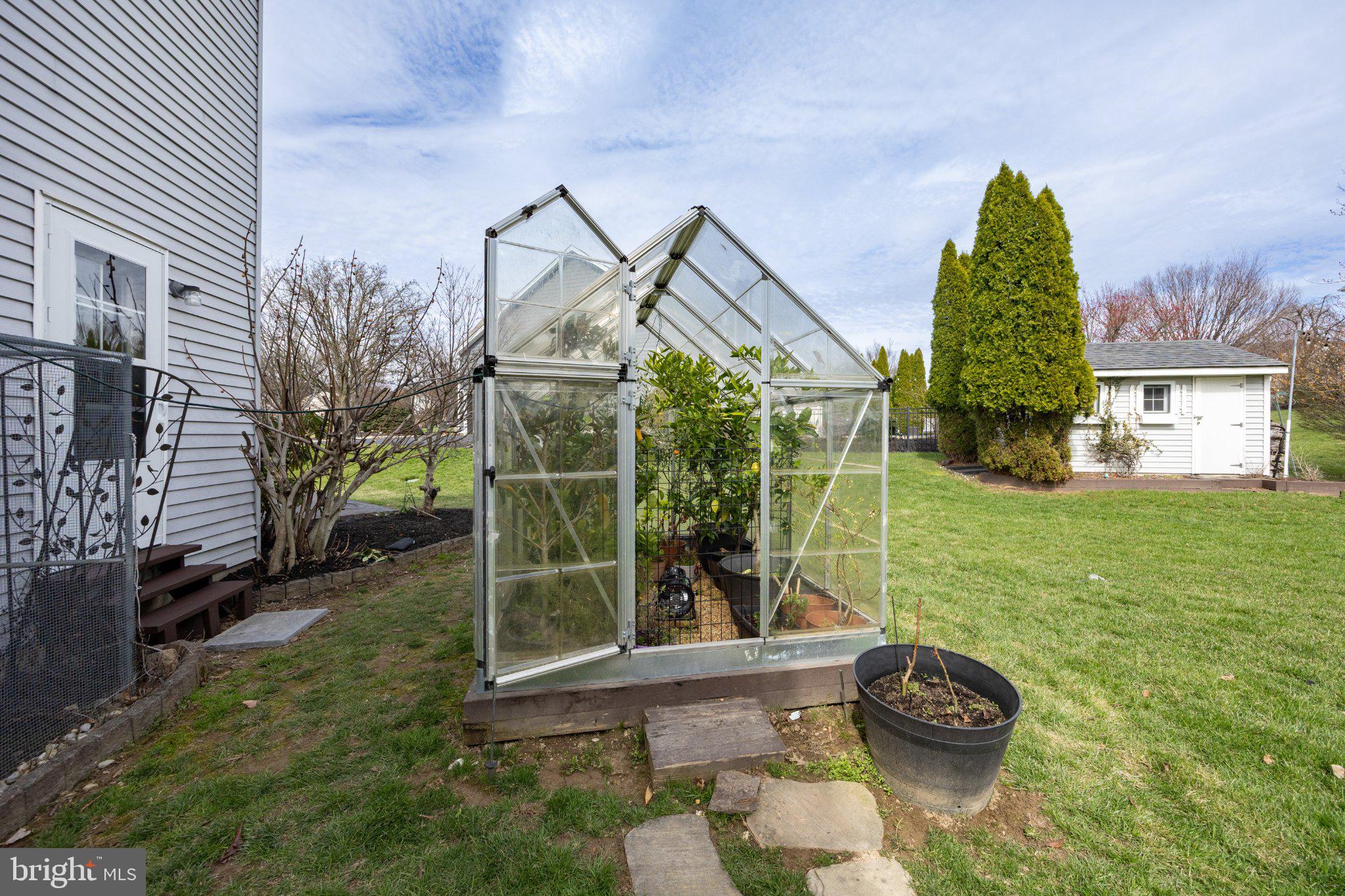 PROVIDENCE CROSSIN - Residential