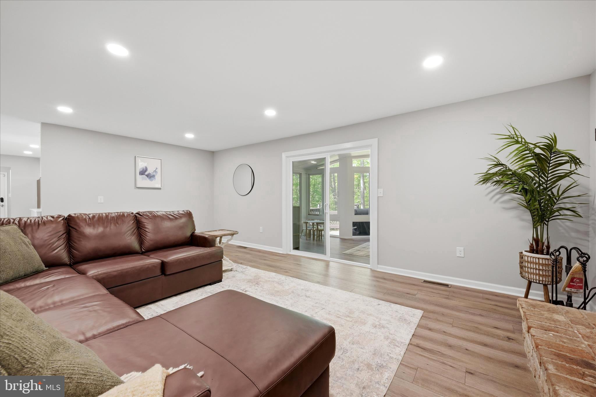 WOODBINE WOODS - Residential