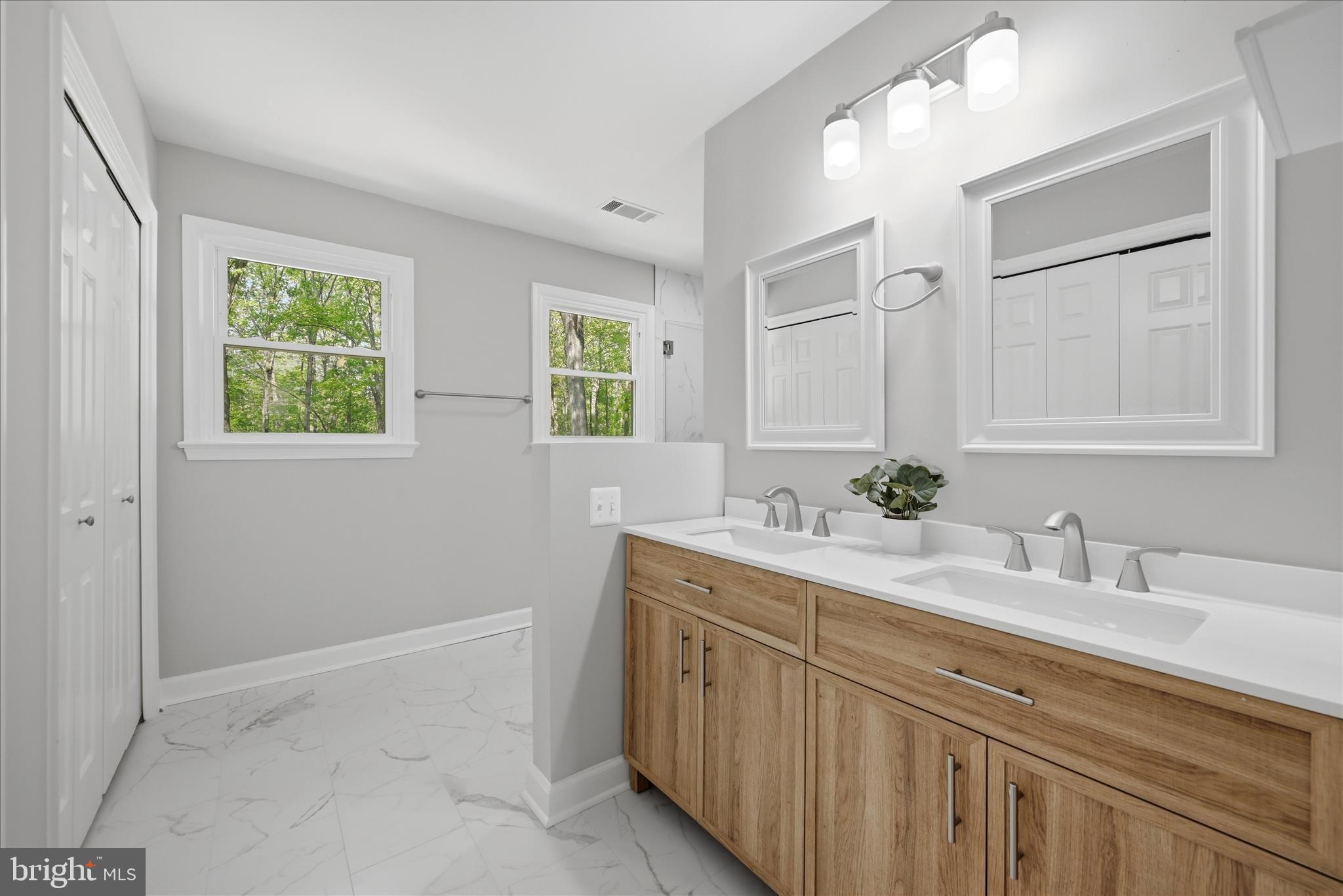 WOODBINE WOODS - Residential