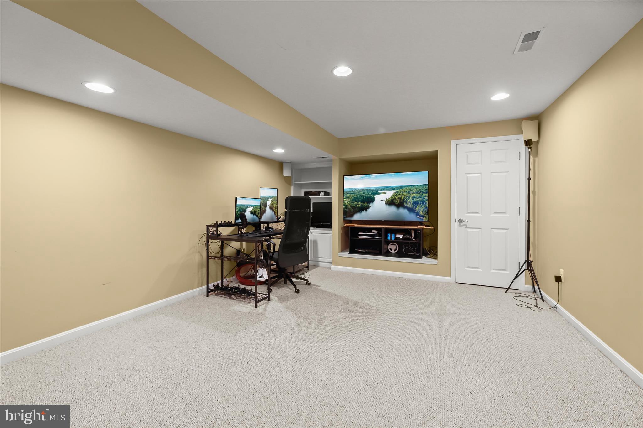 CATTAIL CREEK - Residential