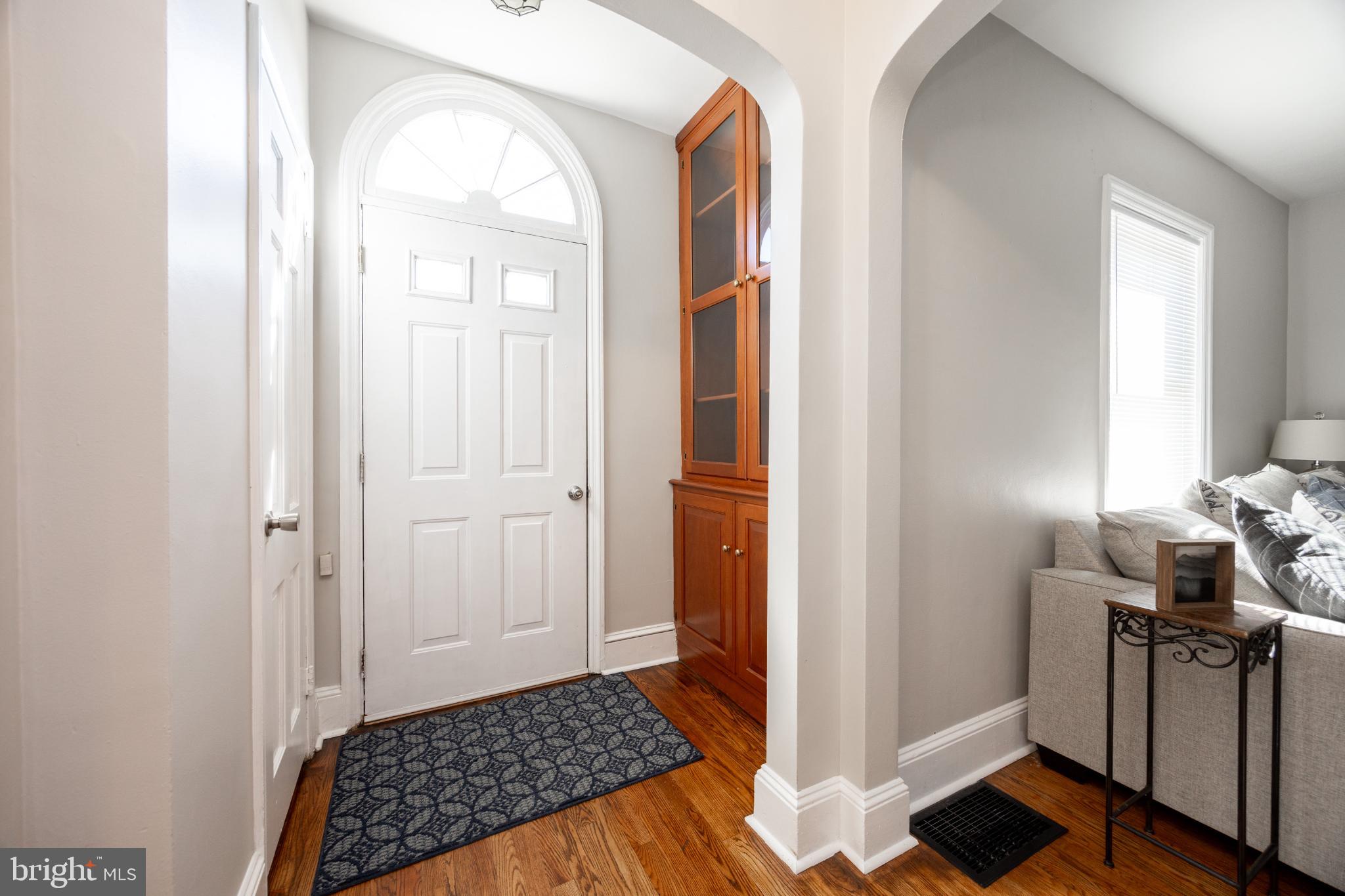 200 PENNSYLVANIA AVENUE