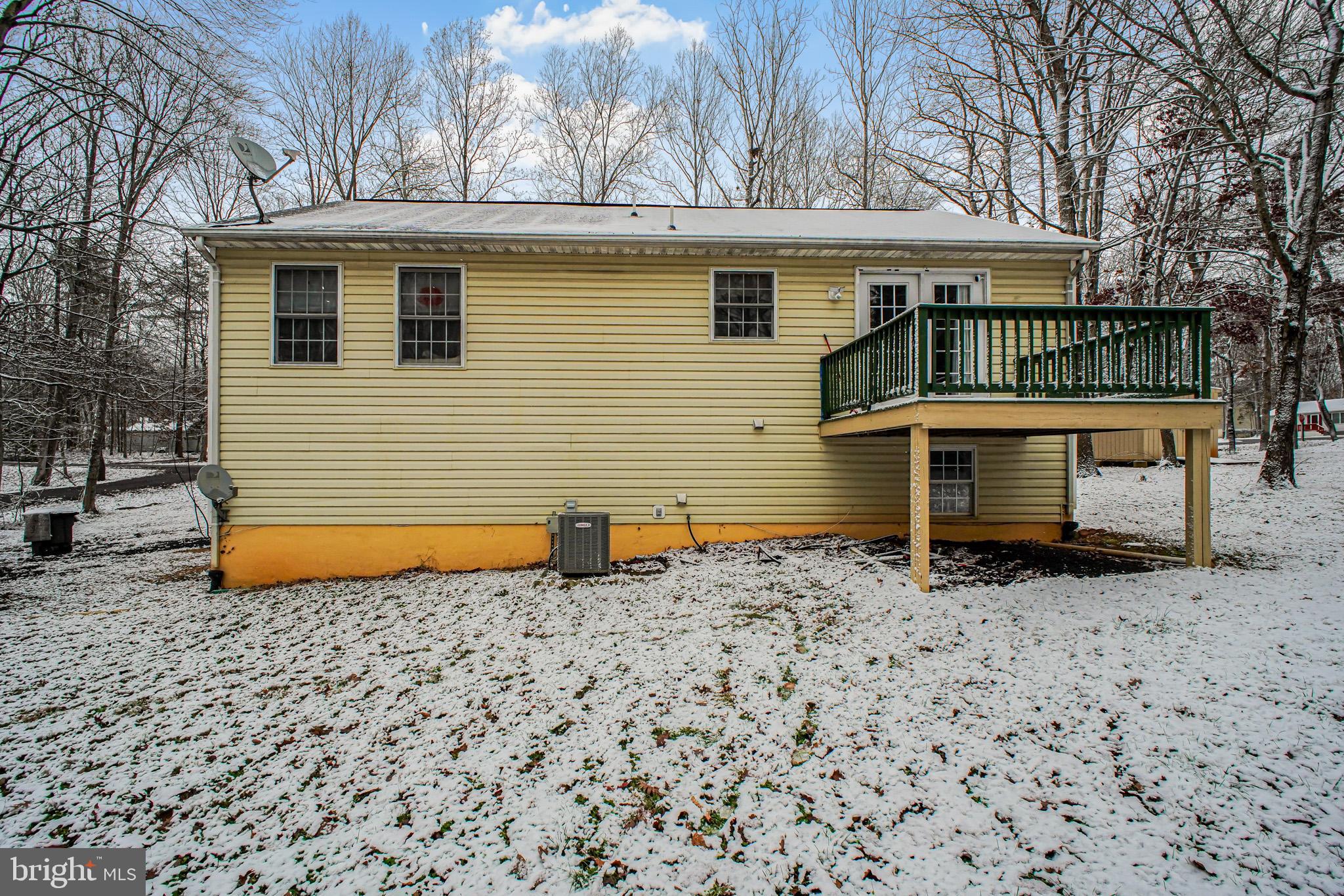 LAKE WILDERNESS - Residential