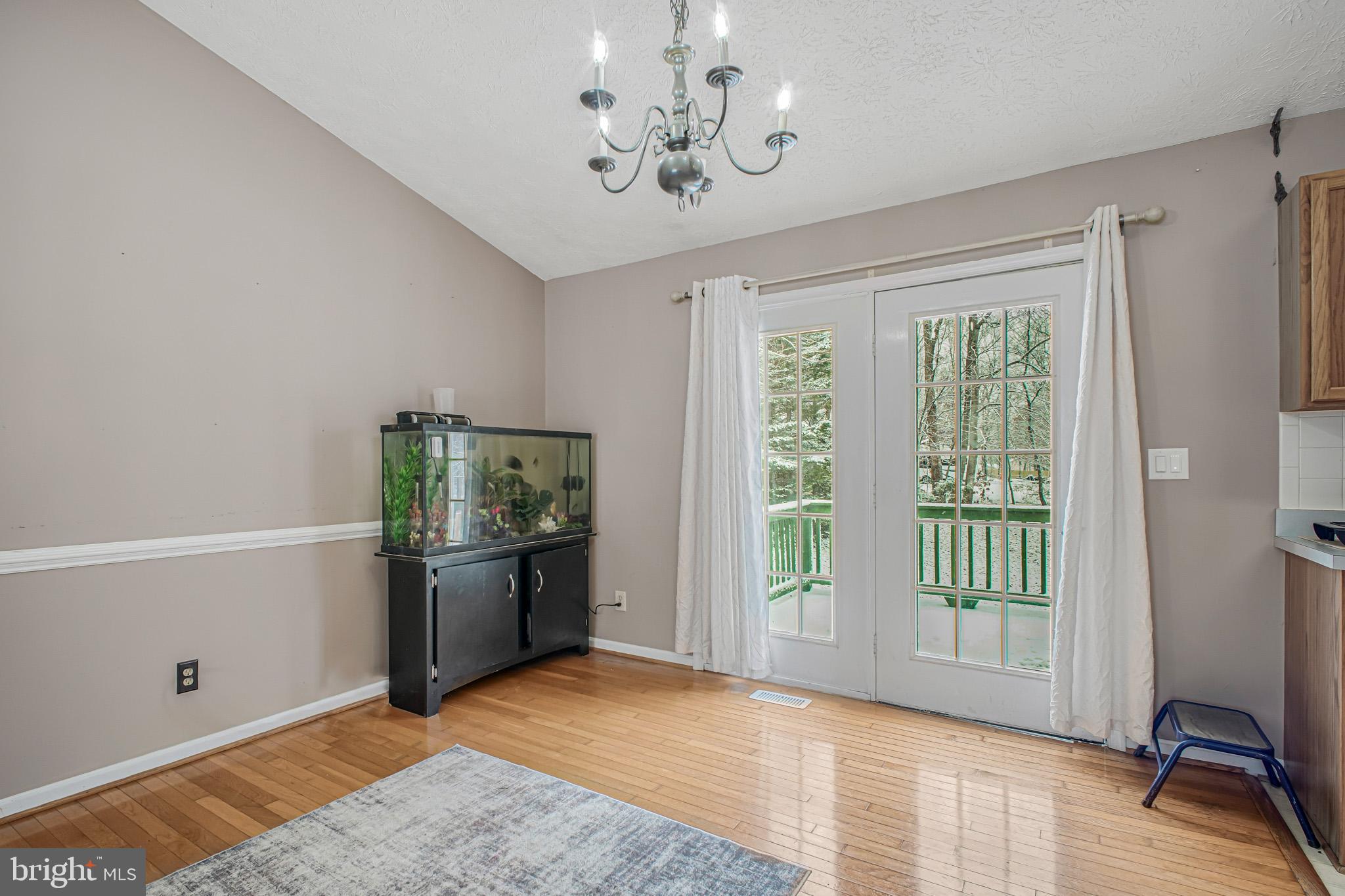 LAKE WILDERNESS - Residential