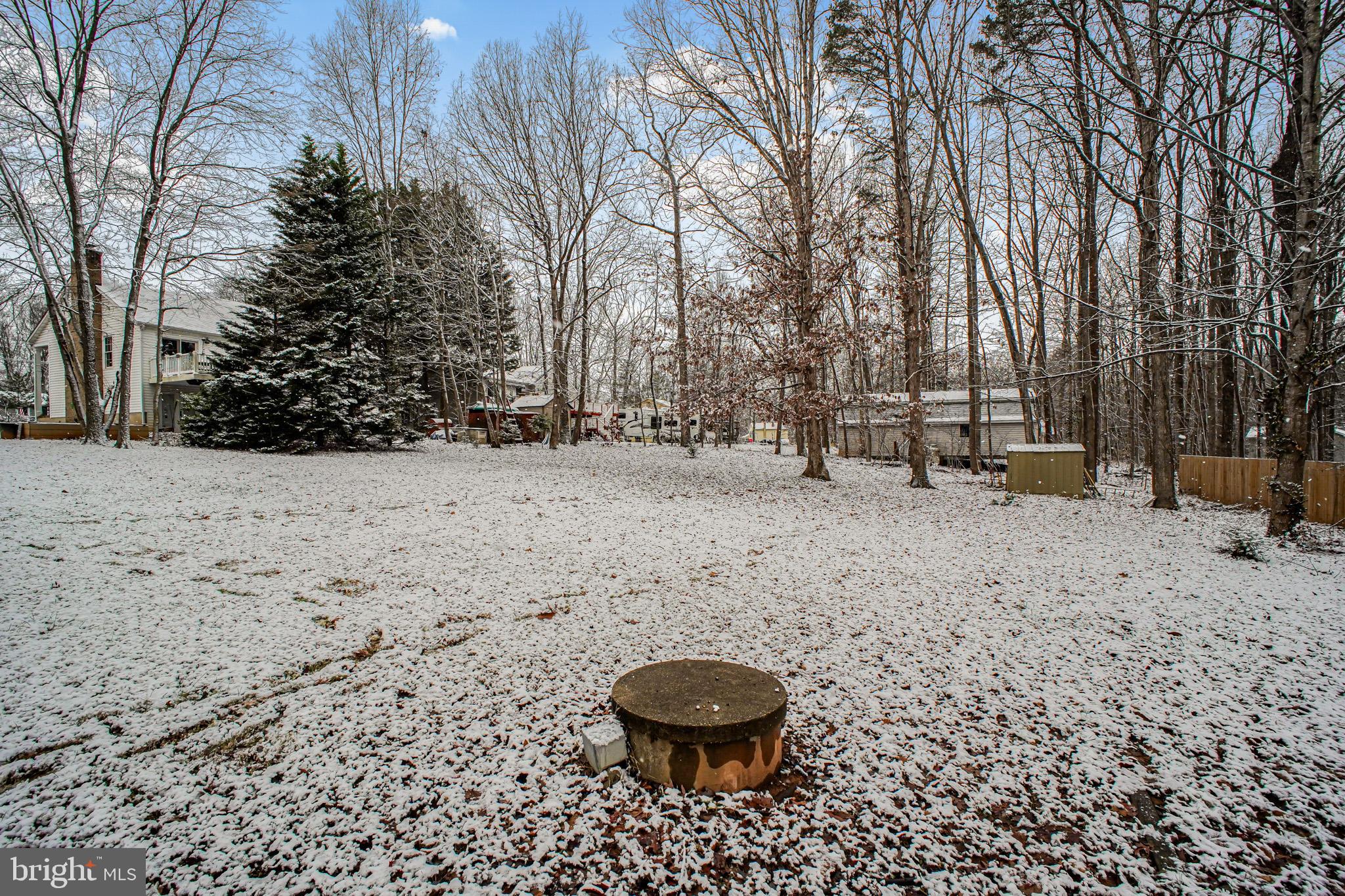 LAKE WILDERNESS - Residential