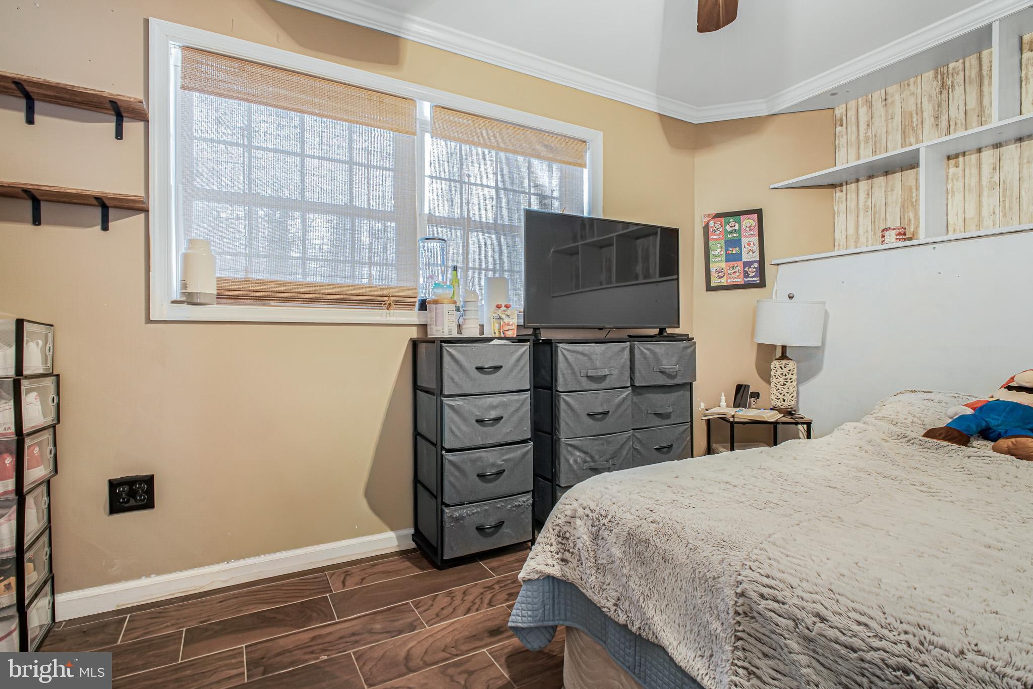 LAKE WILDERNESS - Residential