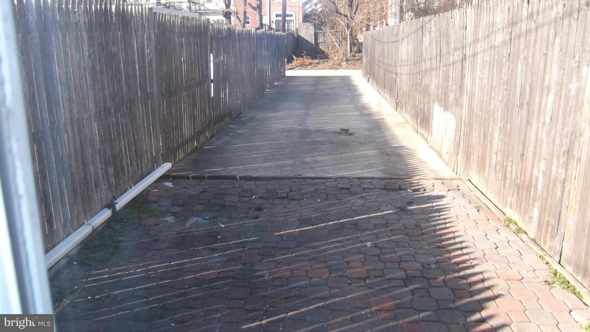 WASHINGTON VILLAGE - Residential Lease