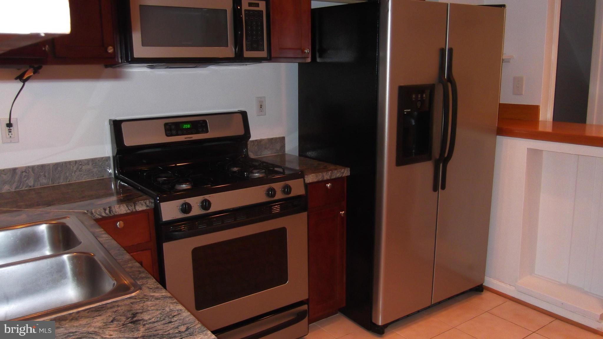 WASHINGTON VILLAGE - Residential Lease