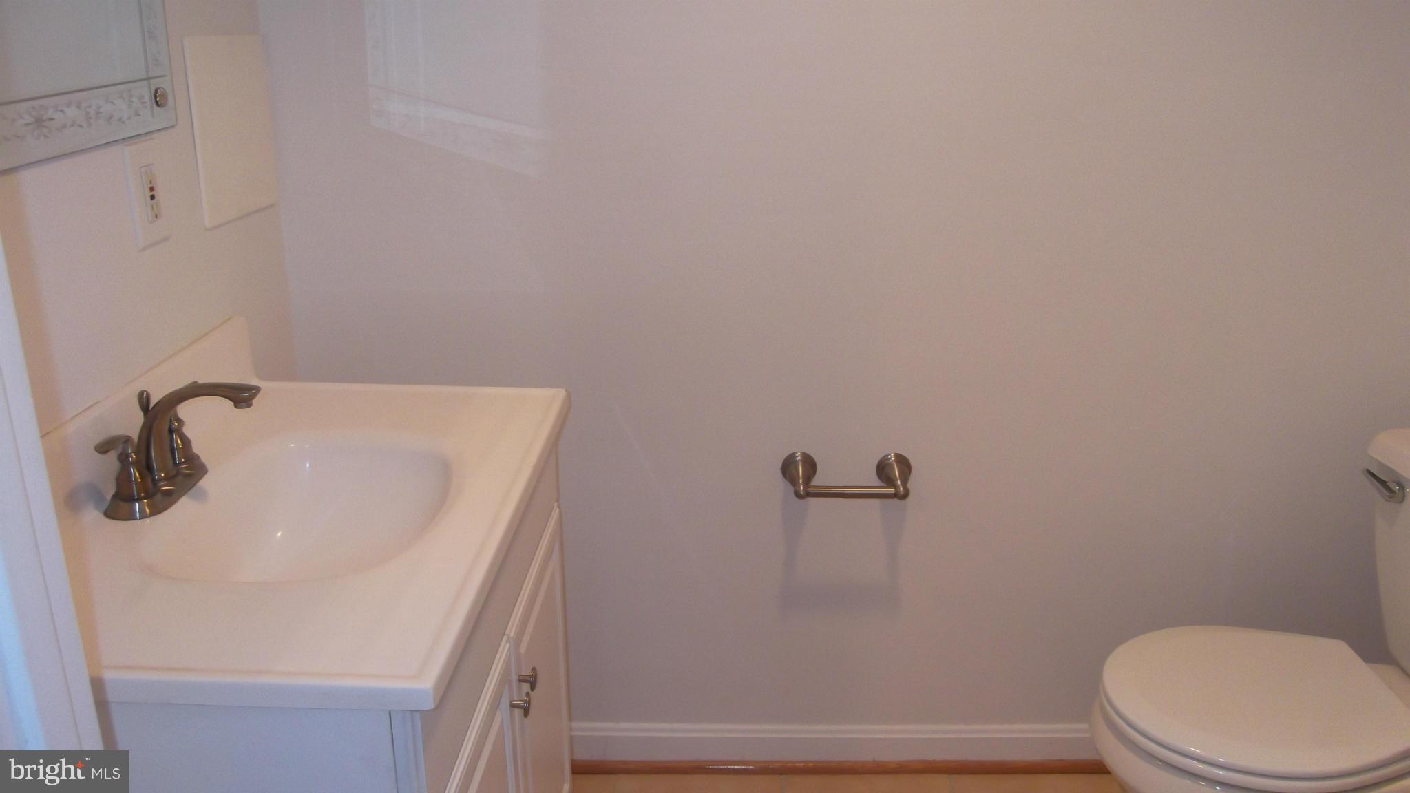 WASHINGTON VILLAGE - Residential Lease