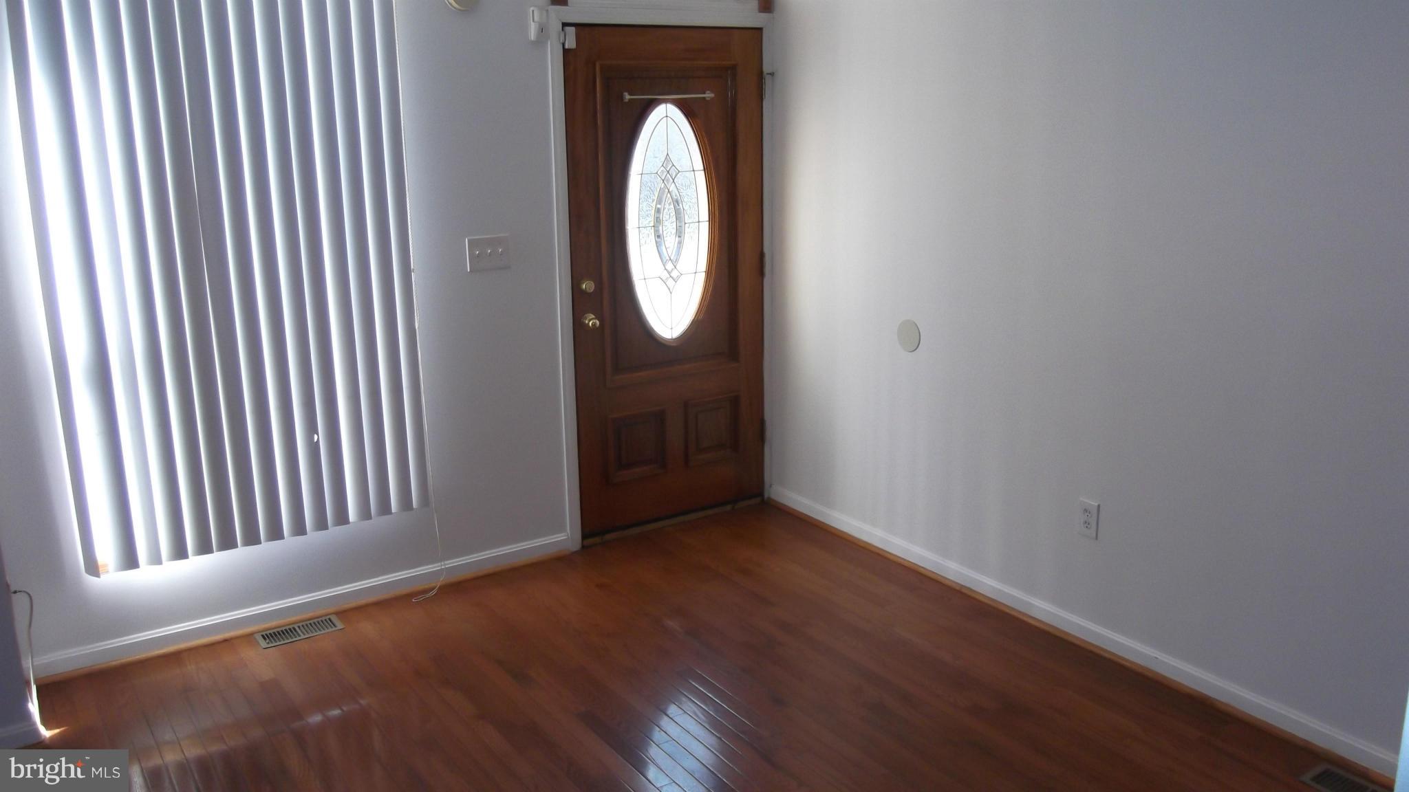 WASHINGTON VILLAGE - Residential Lease