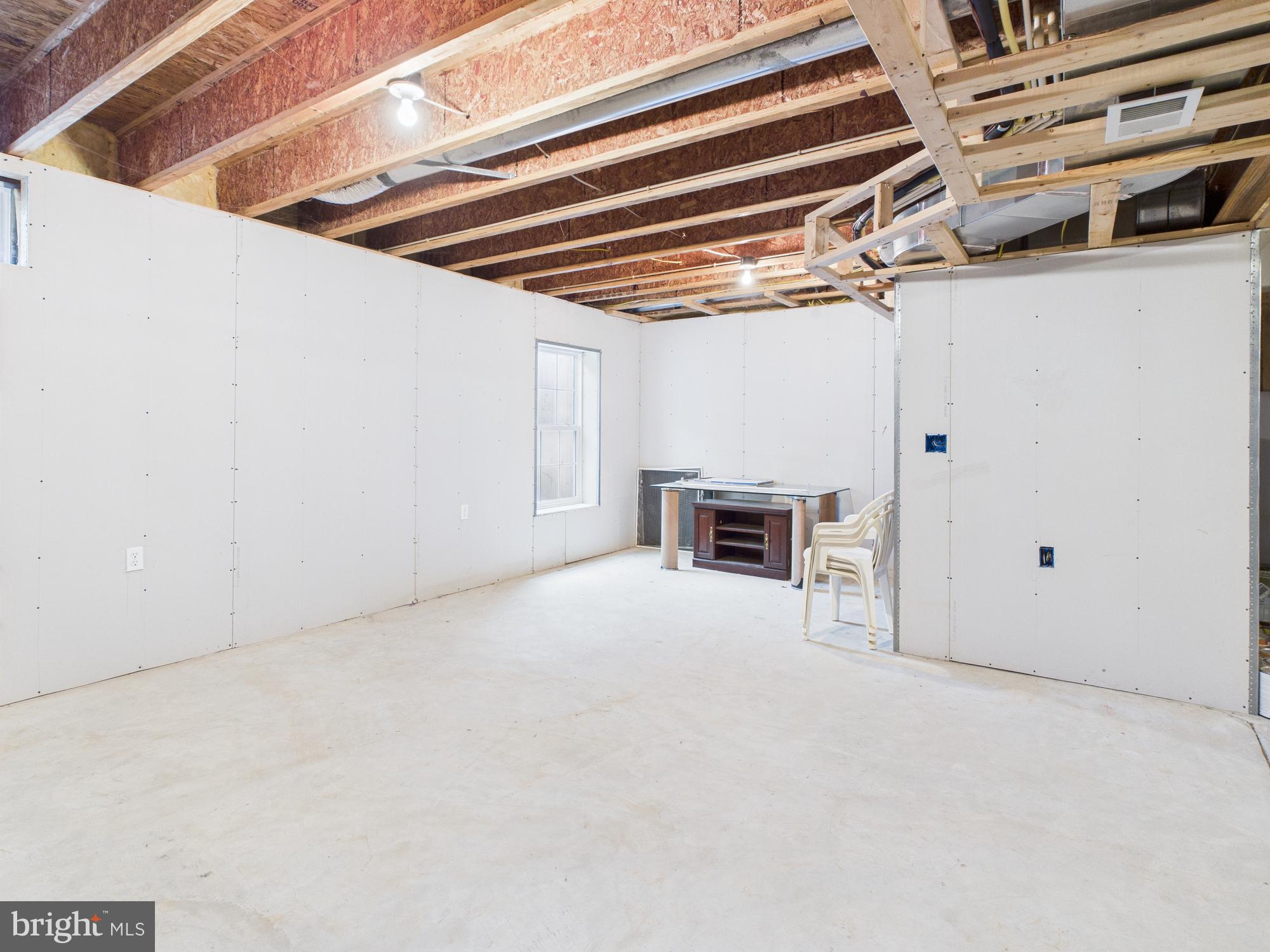 LIBERTY RUN - Residential